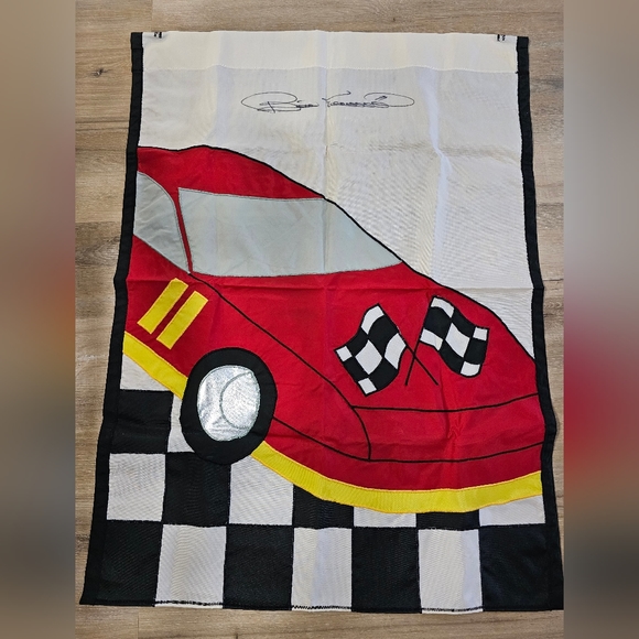 Signed Bill Elliot Flag. 30 x 42 outdoor flag - Picture 1 of 3